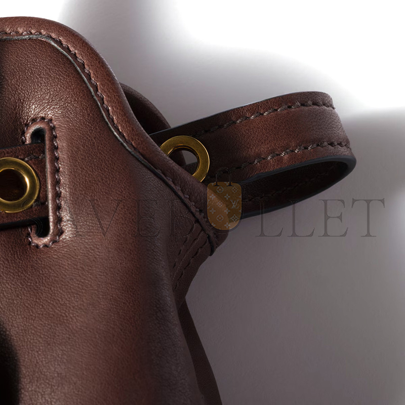 MIU MIU AVENTURE NAPPA LEATHER BAG 5BA292 (30*22*10cm) MIU MIU AVENTURE NAPPA LEATHER BAG 5BA292 (30*22*10cm)